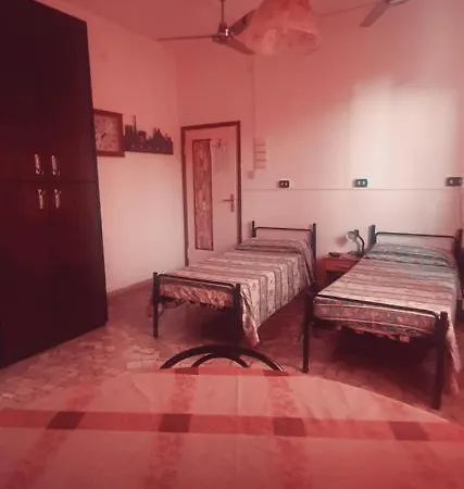 Camera Varthema Guest house *